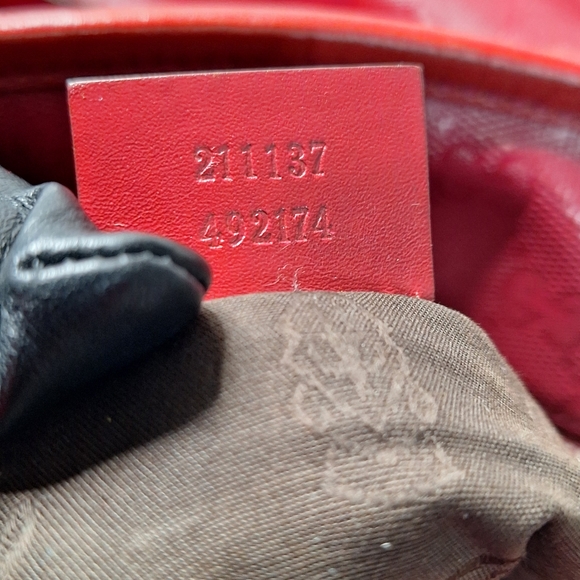 Gucci bag - Picture 9 of 11